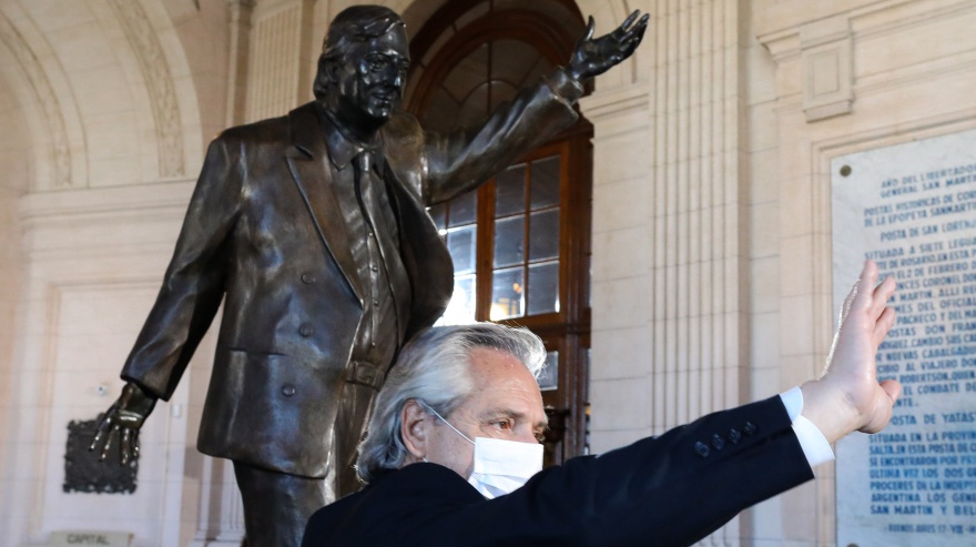 Alberto Fernández: “Mi deber es venir a terminar con la tarea que empezó Néstor y que siguió Cristina”