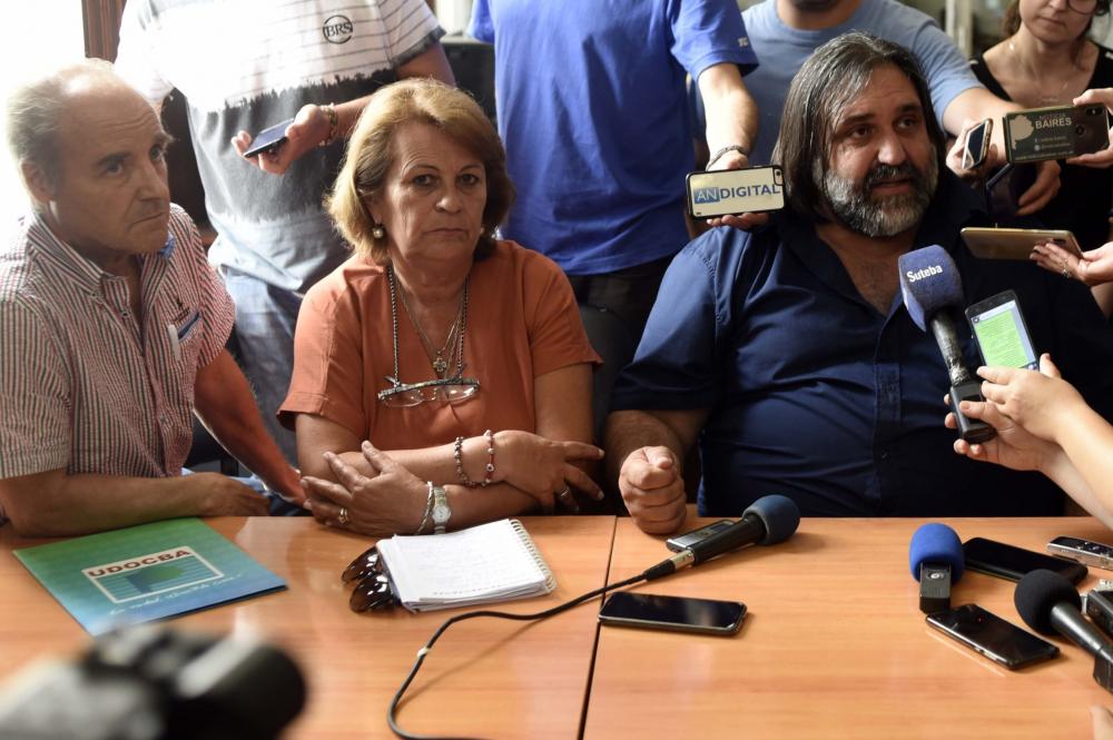 Docentes bonaerenses reiteraron pedido de reunión con Vila y Gollan