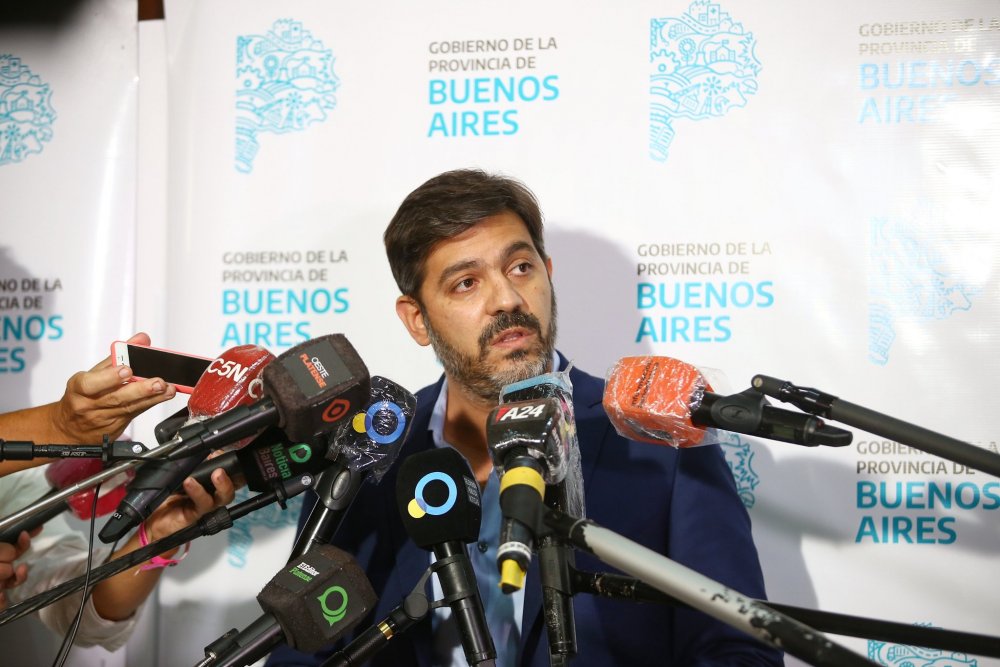 Carlos Bianco: “Está garantizada la presencialidad en las aulas”