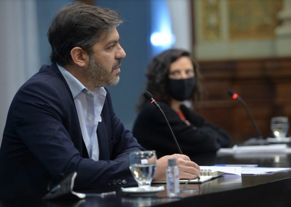 Bianco: "Se asignaron casi un millón y medio de turnos de segundas dosis para los próximos días"