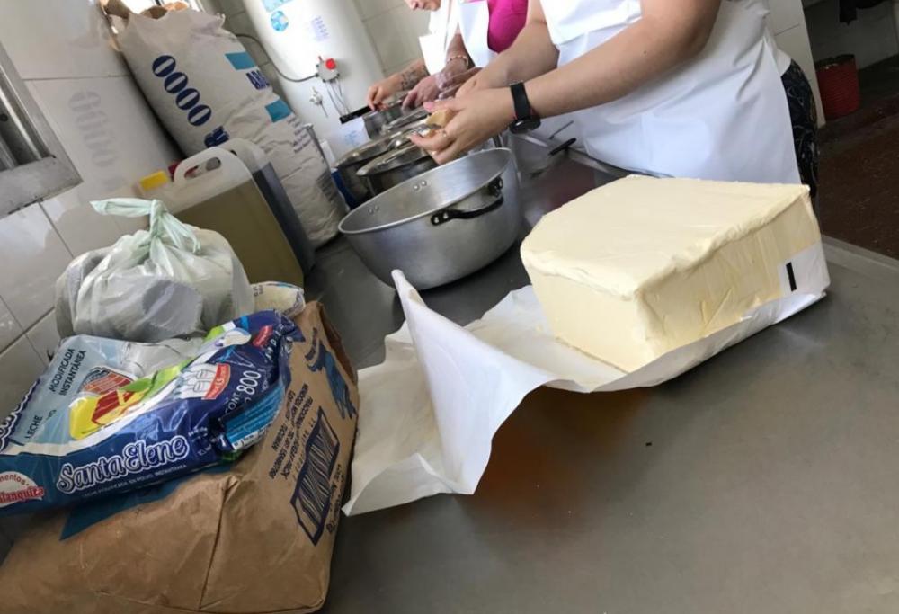 Solidaridad desde la cárcel: donan tortas, muffins y mobiliario a un merendero y a un comedor