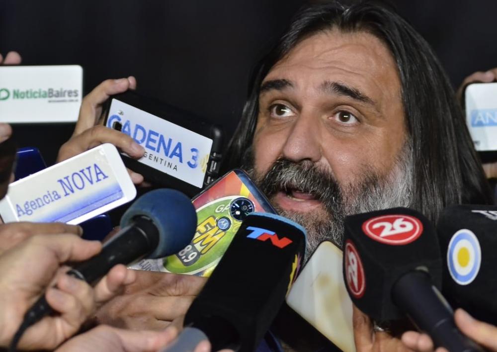 Baradel apuntó contra Macri y Vidal: “Se tuvieron que ir con la cabeza gacha”