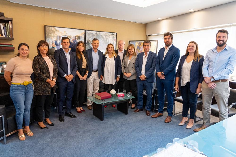 Senadores del PRO bonaerense se reunieron con Mauricio Macri