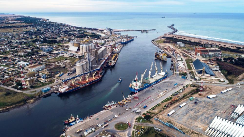 Los puertos públicos bonaerenses operaron con su mayor volumen de comercio exterior en 10 años
