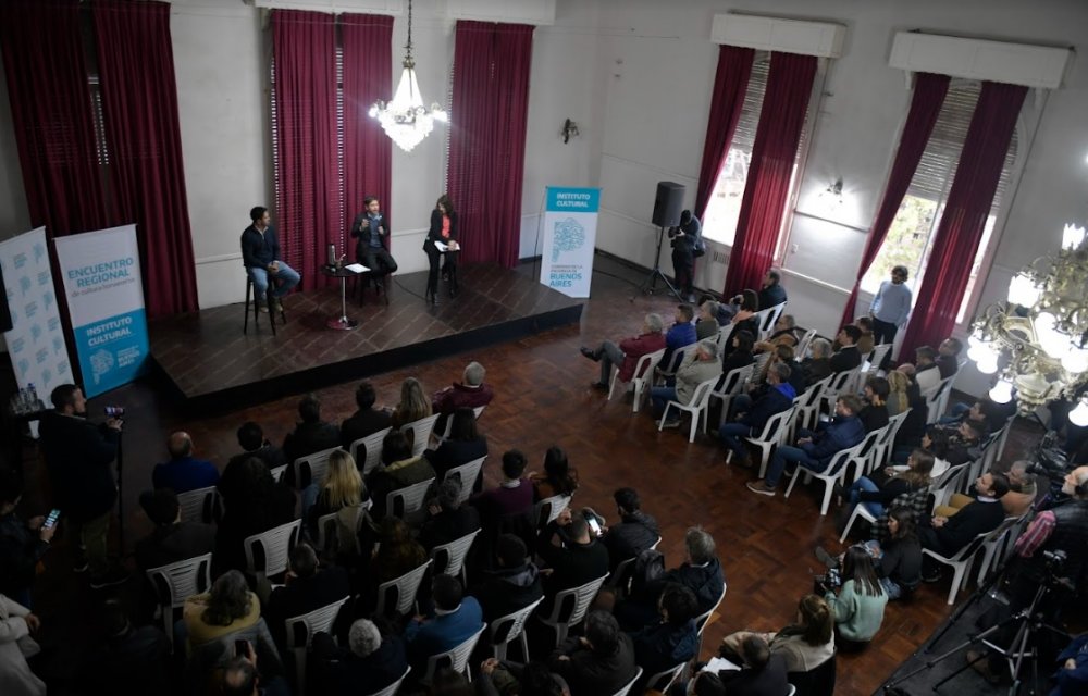 Kicillof encabezó el cierre del 2° Encuentro Regional de Cultura Bonaerense