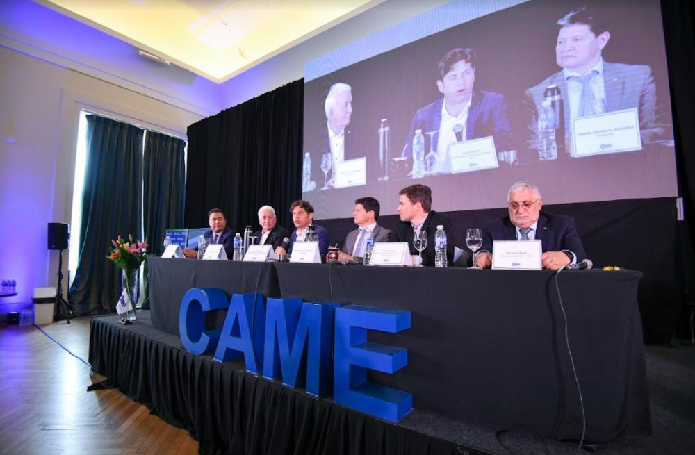 Kicillof participó de la reunión del Consejo Directivo de CAME