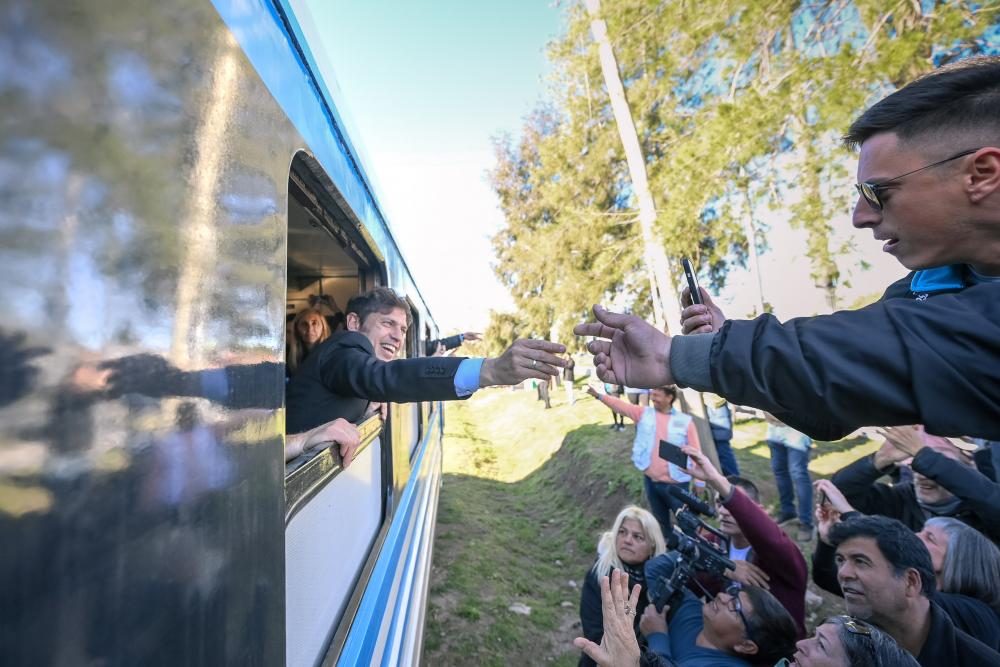 Kicillof inauguró el nuevo tramo del Tren Universitario de La Plata