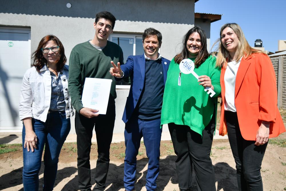 Kicillof: "Las políticas de acceso a la vivienda siguen siendo una prioridad en nuestro gobierno”