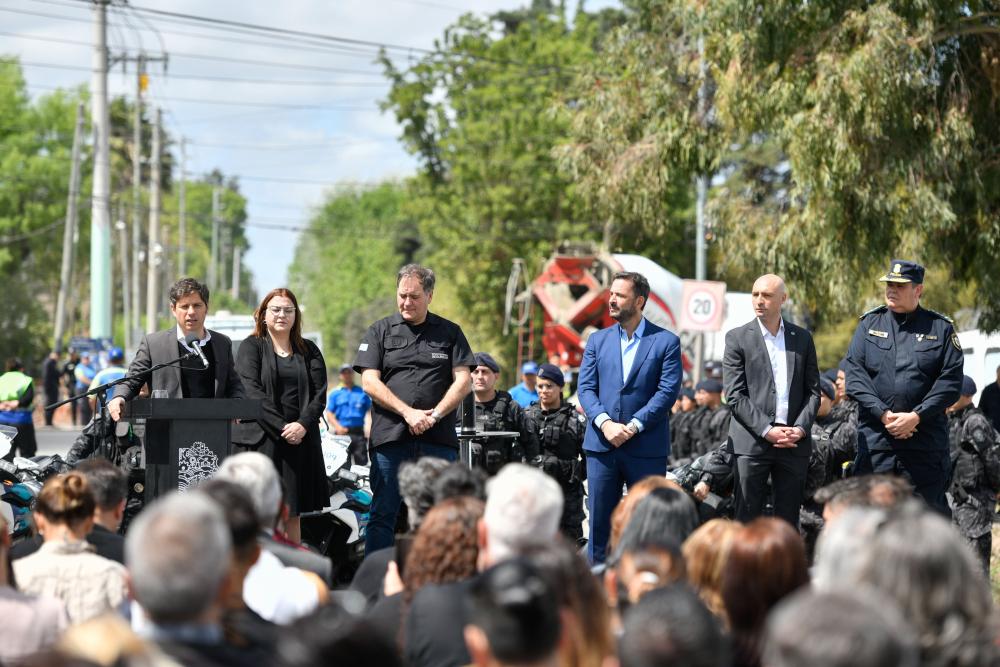 Kicillof inauguró la nueva base del Grupo de Prevención Motorizado en Escobar