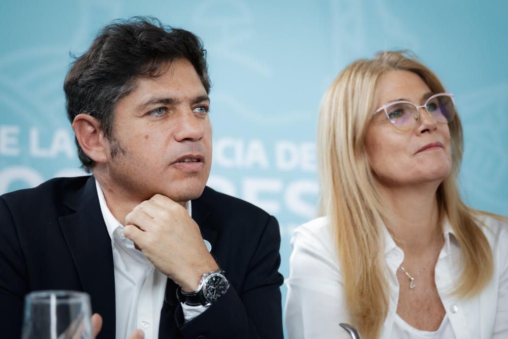 Kicillof: “Trabajamos para que la temporada resista a las políticas económicas que destruyen el turismo local” Kicillof: “Trabajamos para que la temporada resista a las políticas económicas que destruyen el turismo local”