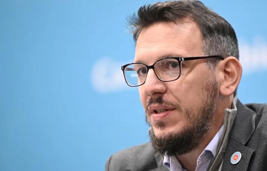 Juan Cuattromo: "La gente no está pudiendo cubrir los pagos mínimos" Juan Cuattromo: "La gente no está pudiendo cubrir los pagos mínimos"