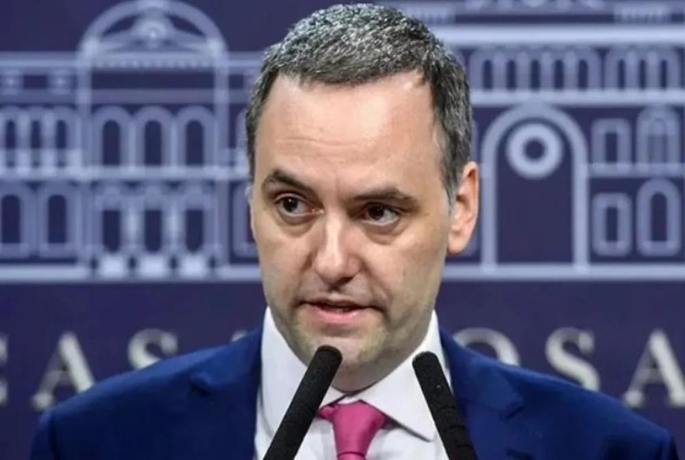 Adorni aseguró que no tiene “nada que esconder” y que construyó su patrimonio antes de llegar al Gobierno Adorni aseguró que no tiene “nada que esconder” y que construyó su patrimonio antes de llegar al Gobierno