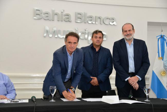 Katopodis y Susbielles firmaron el contrato para las obras del Canal Maldonado Katopodis y Susbielles firmaron el contrato para las obras del Canal Maldonado