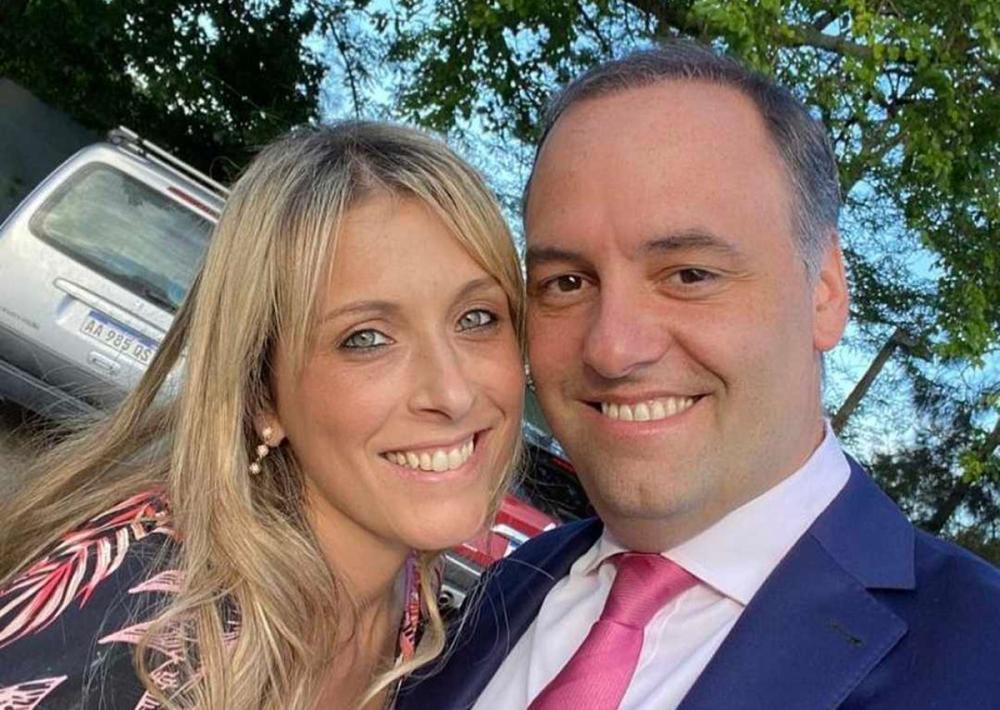 La disculpa de Adorni: "La palabra no debió ser deslomarse" La disculpa de Adorni: "La palabra no debió ser deslomarse"