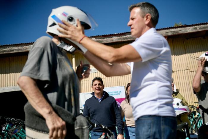 La Provincia refuerza la seguridad vial con cascos, bicicletas y alcoholímetros La Provincia refuerza la seguridad vial con cascos, bicicletas y alcoholímetros