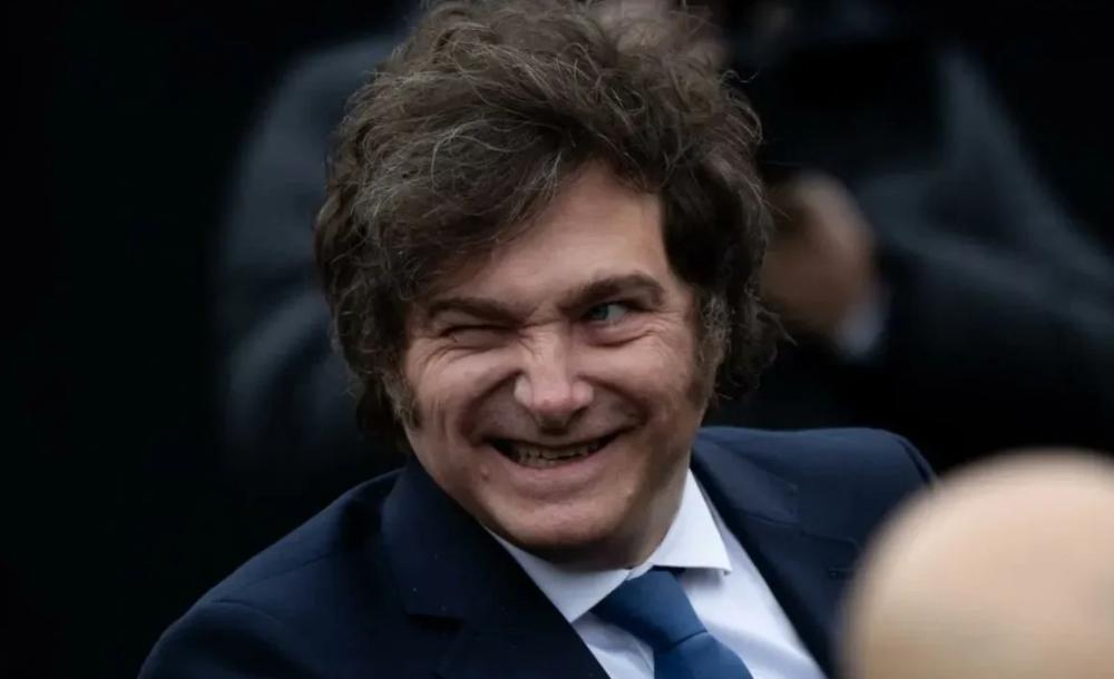 A un año del fin del cepo, Milei reivindicó la medida y apuntó contra el kirchnerismo A un año del fin del cepo, Milei reivindicó la medida y apuntó contra el kirchnerismo