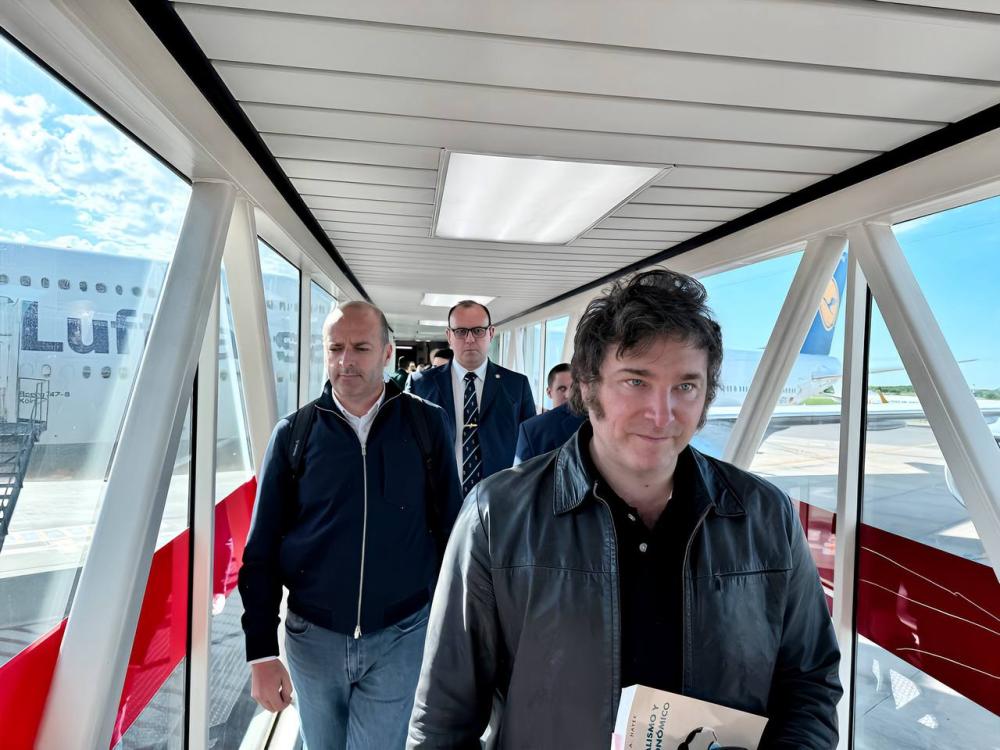Cuarto viaje del año: Milei refuerza lazos con empresarios en Estados Unidos Cuarto viaje del año: Milei refuerza lazos con empresarios en Estados Unidos