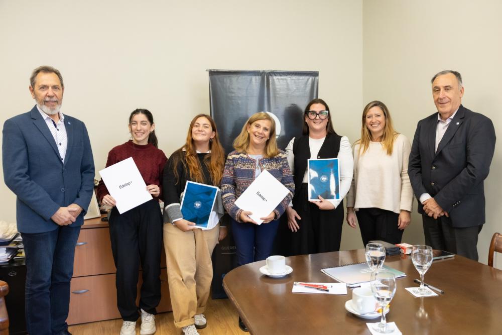 Convenio entre Edelap, Cáritas y UCALP ofrecerá formación técnica gratuita Convenio entre Edelap, Cáritas y UCALP ofrecerá formación técnica gratuita