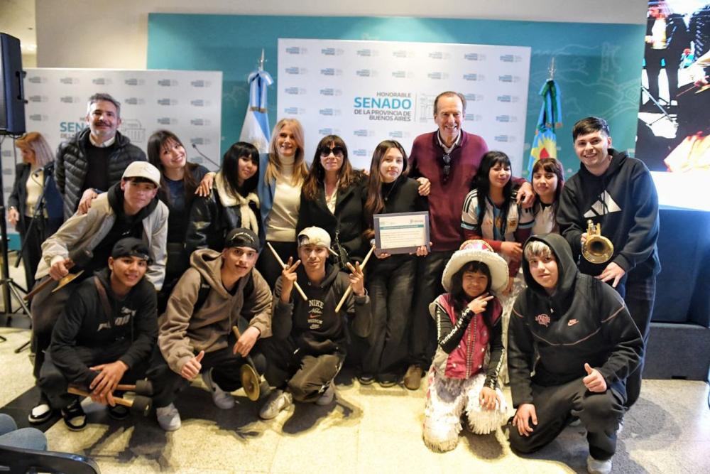 Magario cerró la cuarta edición del programa Voces Adolescentes Magario cerró la cuarta edición del programa Voces Adolescentes