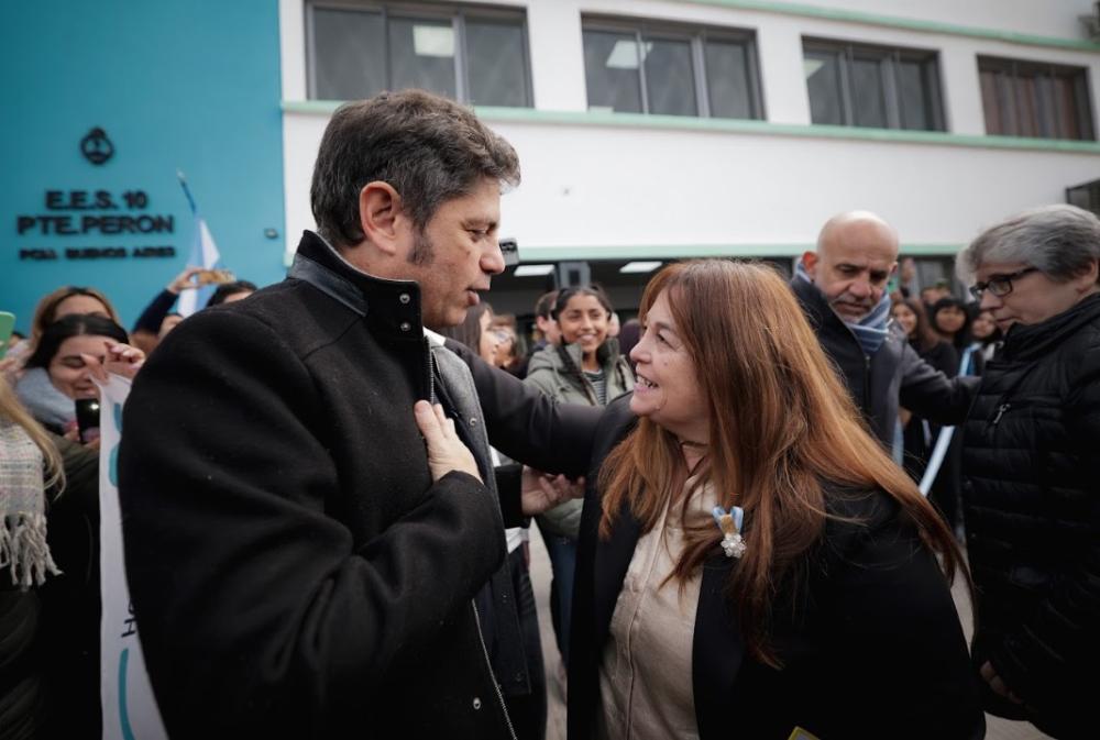 Kicillof inauguró dos nuevos edificios educativos en Presidente Perón Kicillof inauguró dos nuevos edificios educativos en Presidente Perón