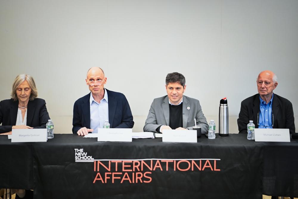 Kicillof inició su visita a Nueva York con un encuentro académico y reuniones con fondos de inversión Kicillof inició su visita a Nueva York con un encuentro académico y reuniones con fondos de inversión